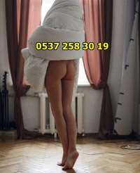 Atakent Bölgesinden Özgür ve Etkileyici Bayan Escort