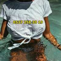 Atakent Bölgesinden Özgür ve Etkileyici Bayan Escort