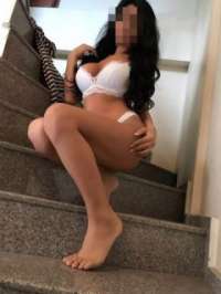 Atakum Bölgesi'nin En Çekici Bayan Escort Partneri