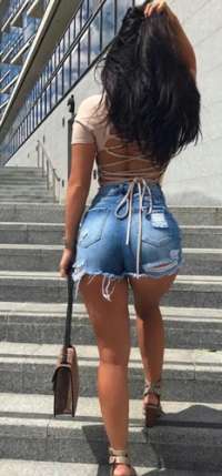 İlkadım Escort Bayan Partner: Delicate Ve Zarif Kıvrımlarla Tanışın
