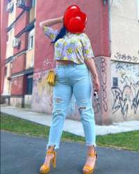 İlkadım'ın Büyüleyici Escort Bayanı ile Özel Anları Paylaşın