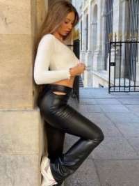 Atakent Escort Bayan Partner: Size Özel Sıra Dışı Bir Deneyim Sunuyor