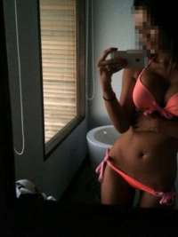 Çiftlik Bölgesindeki Escort Bayan Alev