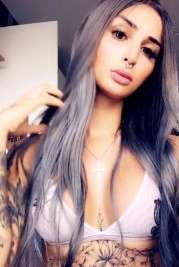 samsun  20 yaşlı escort Almina