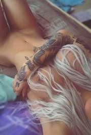 samsun  20 yaşlı escort Almina