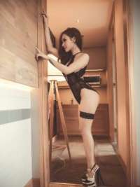 Şık ve Tarzıyla Dikkat Çeken Çarşamba Escort Bayanın Büyüleyici Detayları